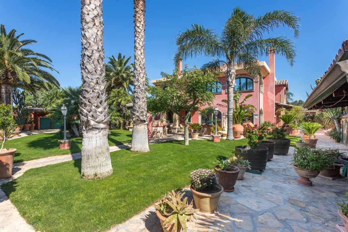 Villa Flumini Флумини-ди-Кварту Экстерьер фото