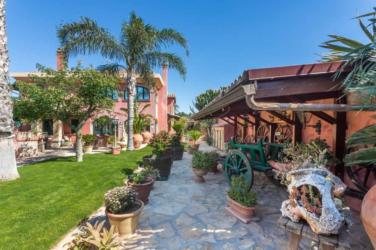 Villa Flumini Флумини-ди-Кварту Экстерьер фото