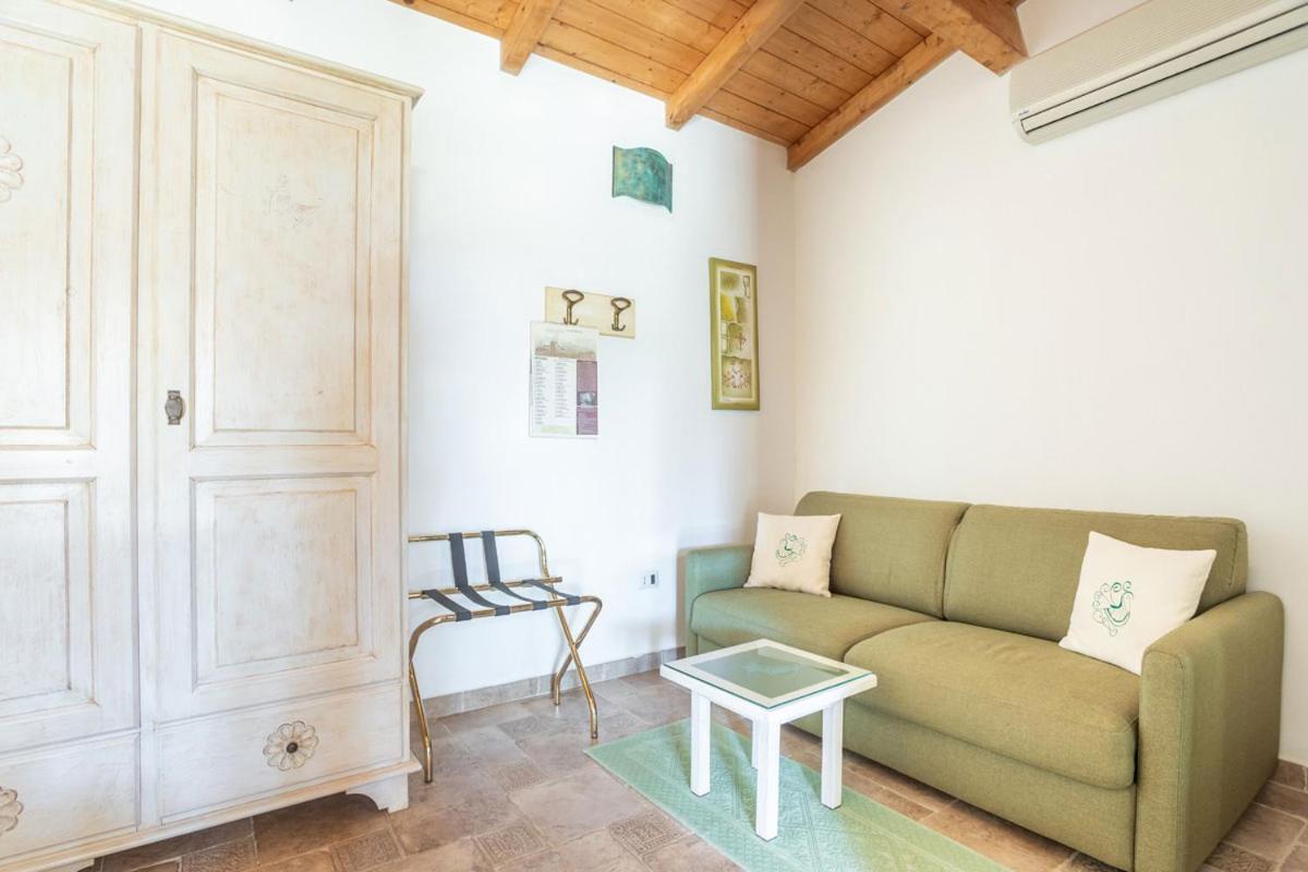 Villa Flumini Флумини-ди-Кварту Экстерьер фото