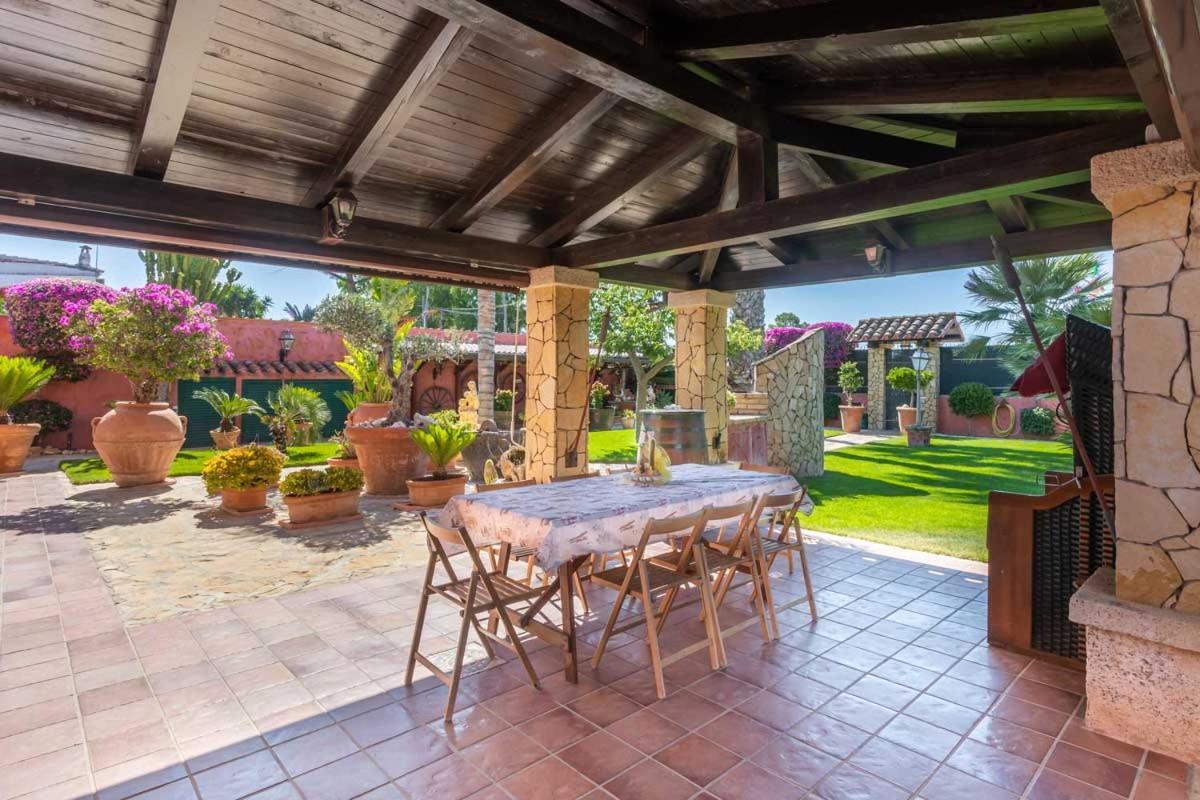 Villa Flumini Флумини-ди-Кварту Экстерьер фото