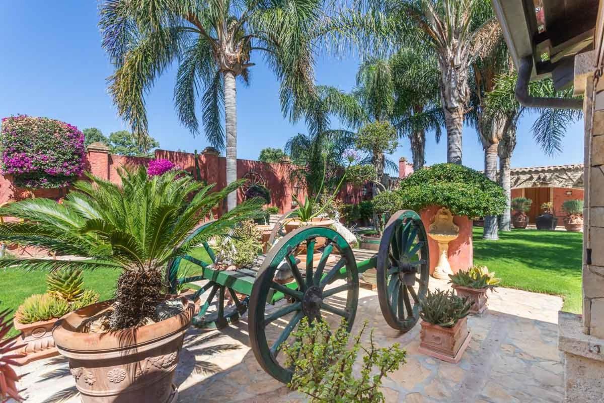 Villa Flumini Флумини-ди-Кварту Экстерьер фото