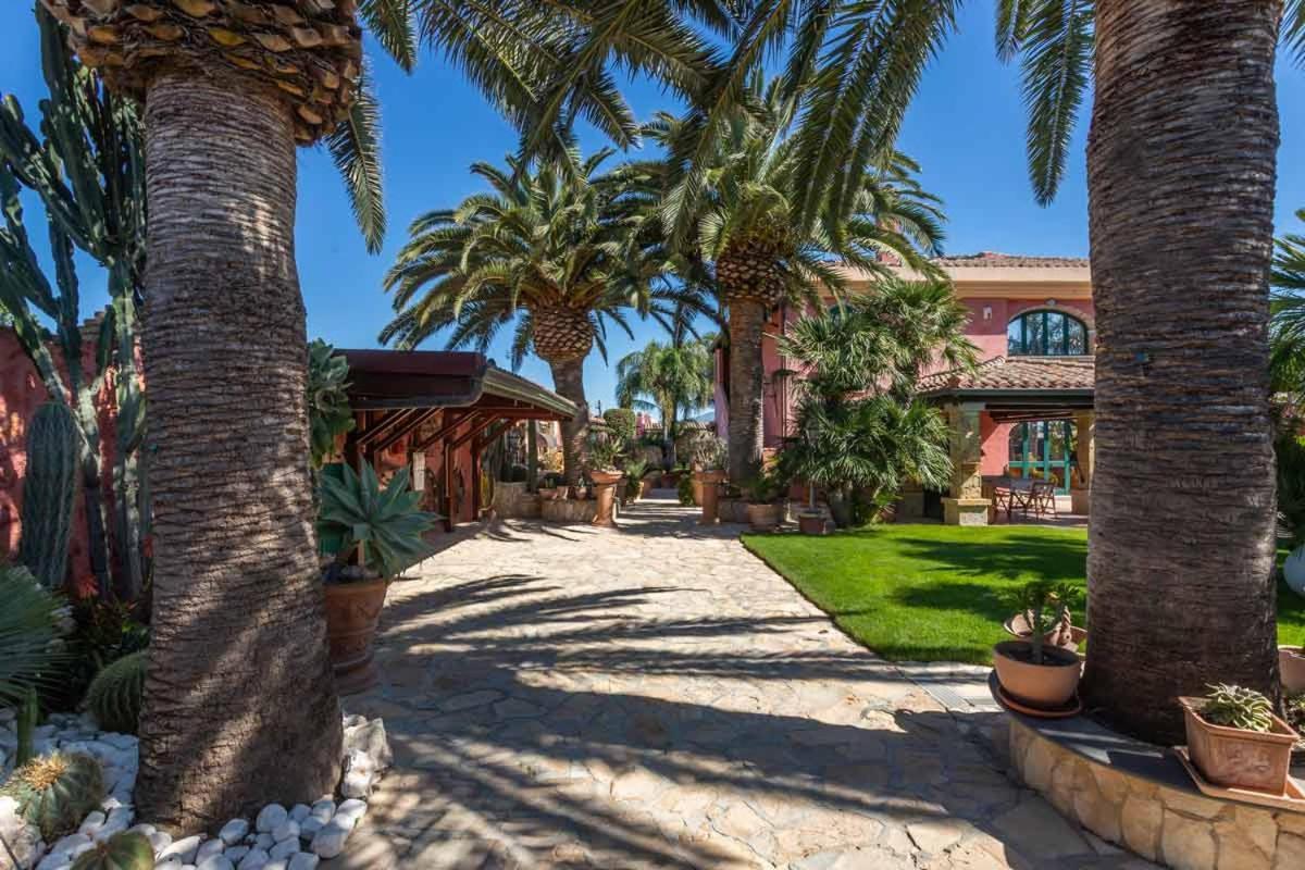 Villa Flumini Флумини-ди-Кварту Экстерьер фото