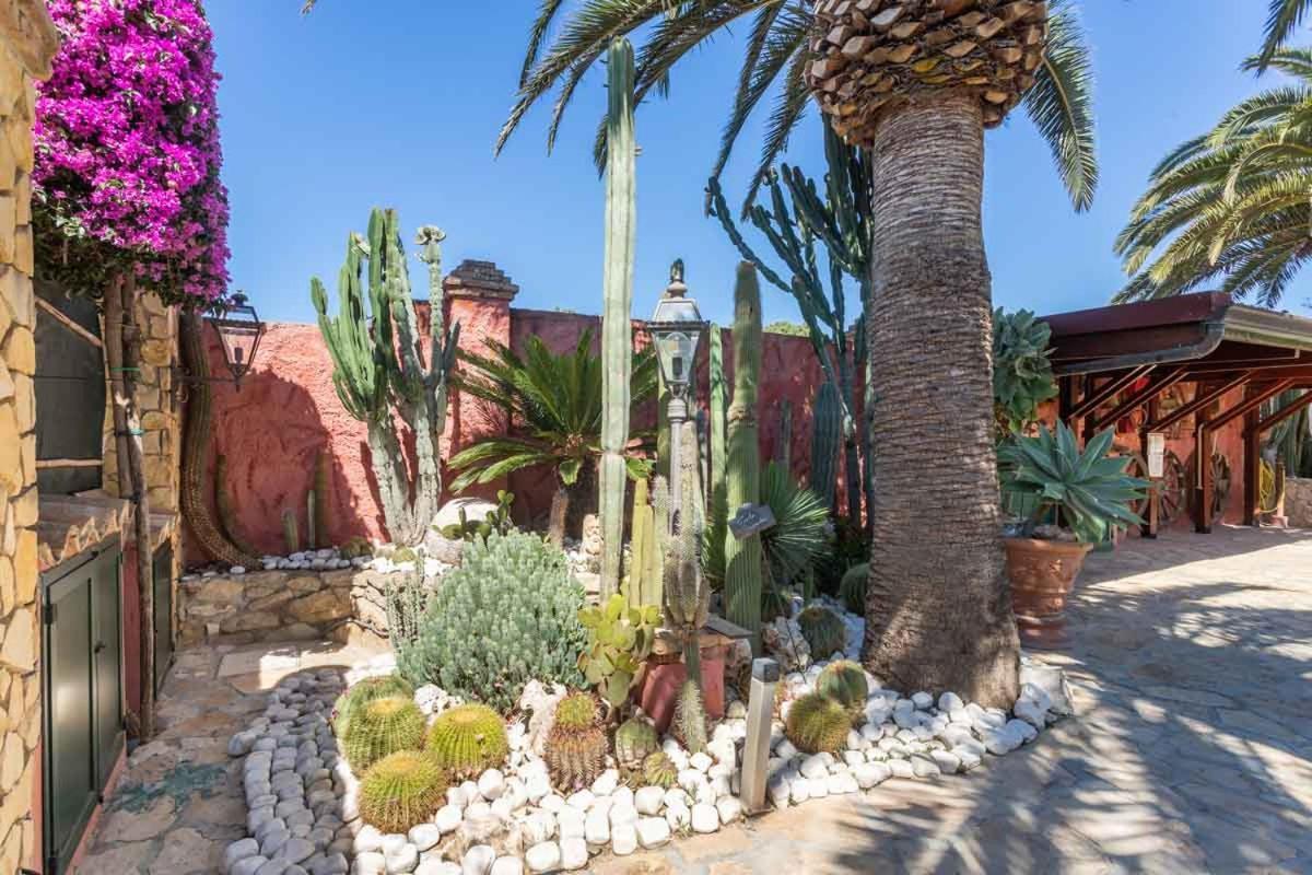 Villa Flumini Флумини-ди-Кварту Экстерьер фото